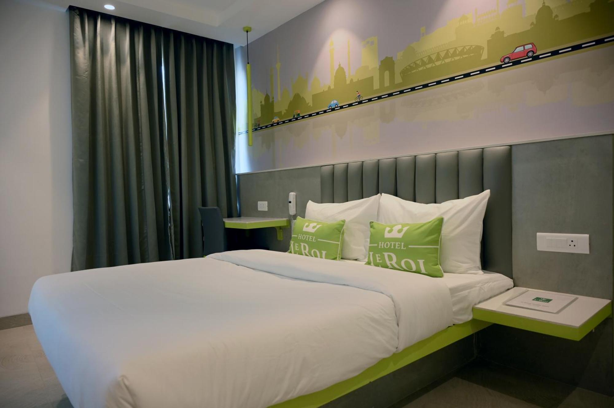 Hotel Le Roi Express Karol Bagh دلهي المظهر الخارجي الصورة